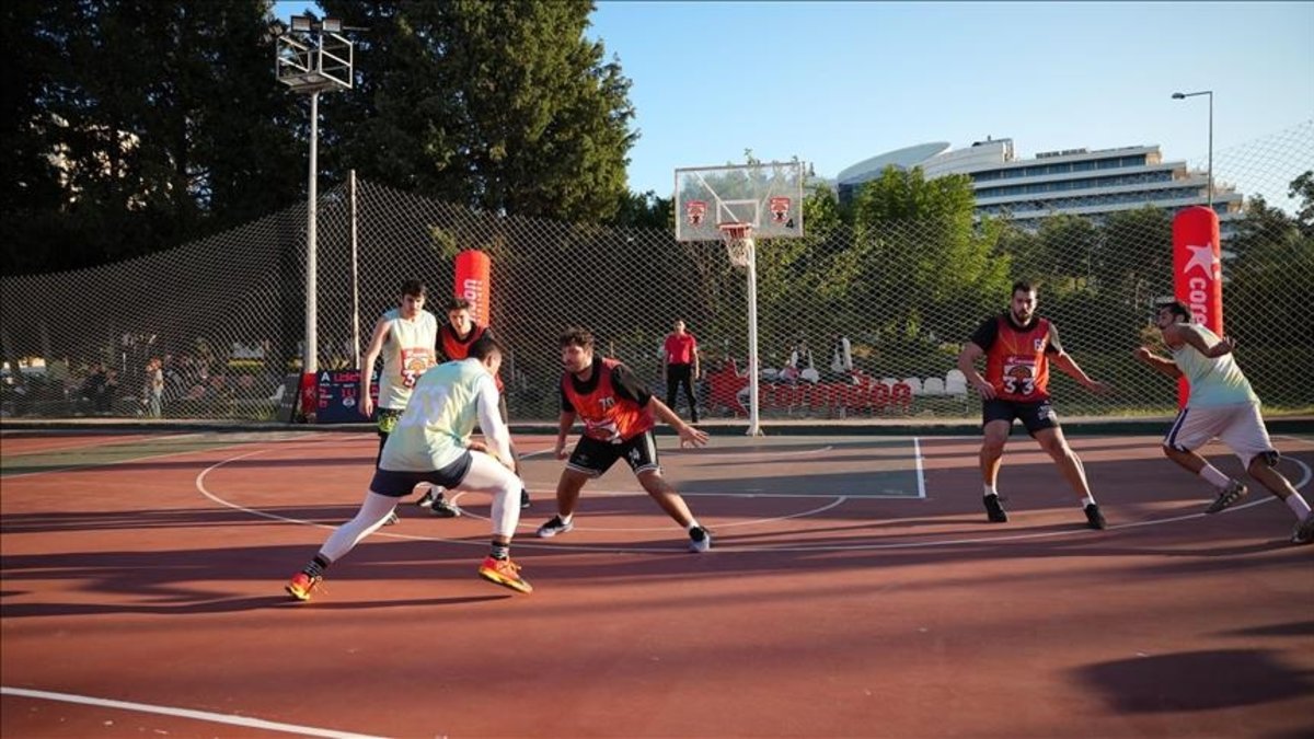 Corendon’un katkısıyla düzenlenen 3×3 basketbol turnuvasında kazananlar açıklandı!