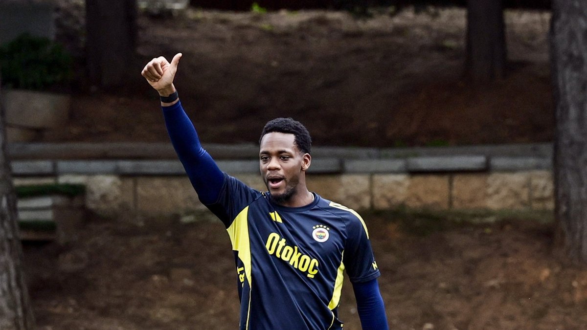 Fenerbahçe Çaykur Rizespor maçı hazırlıklarını sürdürdü