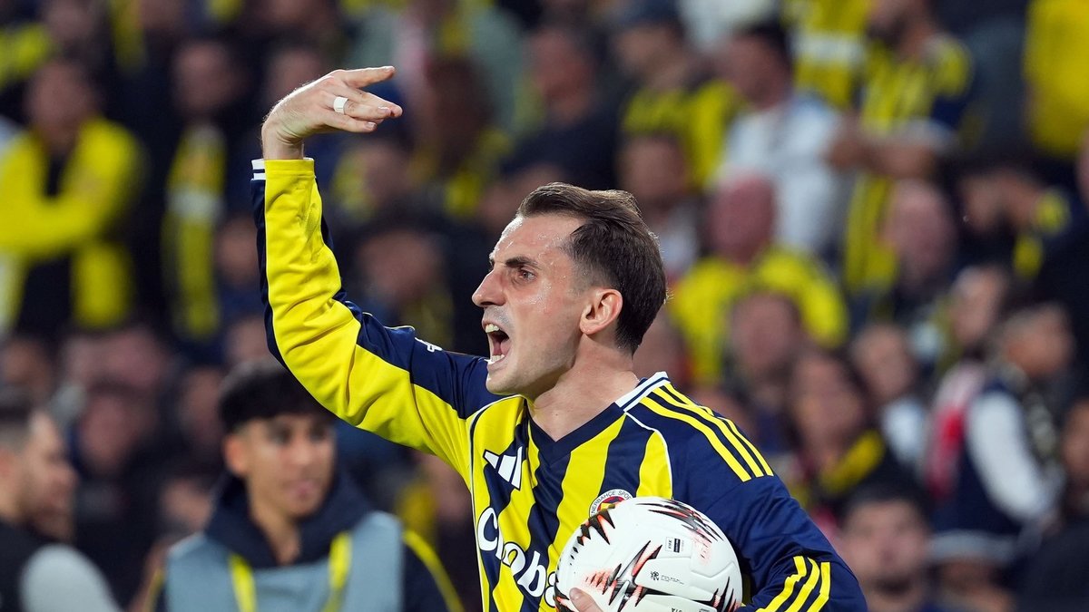 Fenerbahçe’de Tedesco’dan flaş Kerem Aktürkoğlu kararı!